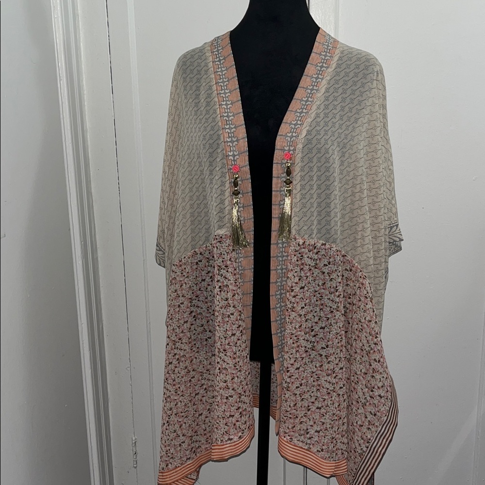 Cherry Paris kimono-style top/cardigan